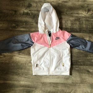 Girls Nike windbreaker size 4T